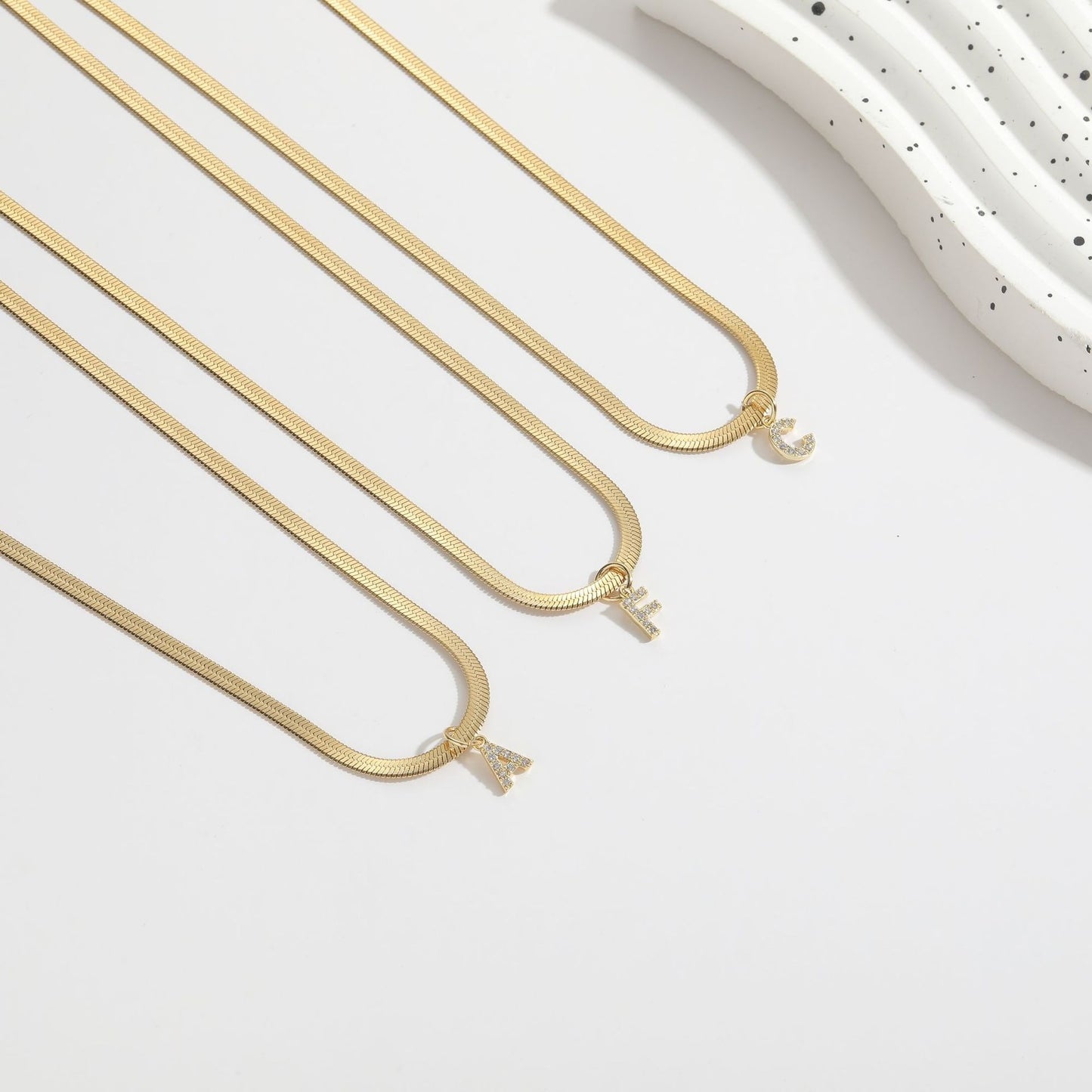 26 Letter Necklace 3Mm Titanium Steel Chain Copper Plated 18K Genuine Gold Jewelry Snake Bone Chain