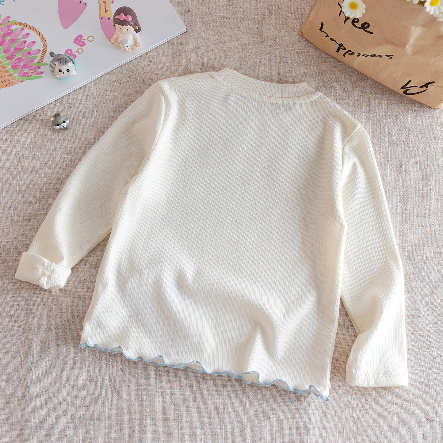Girls' long sleeved T-shirt