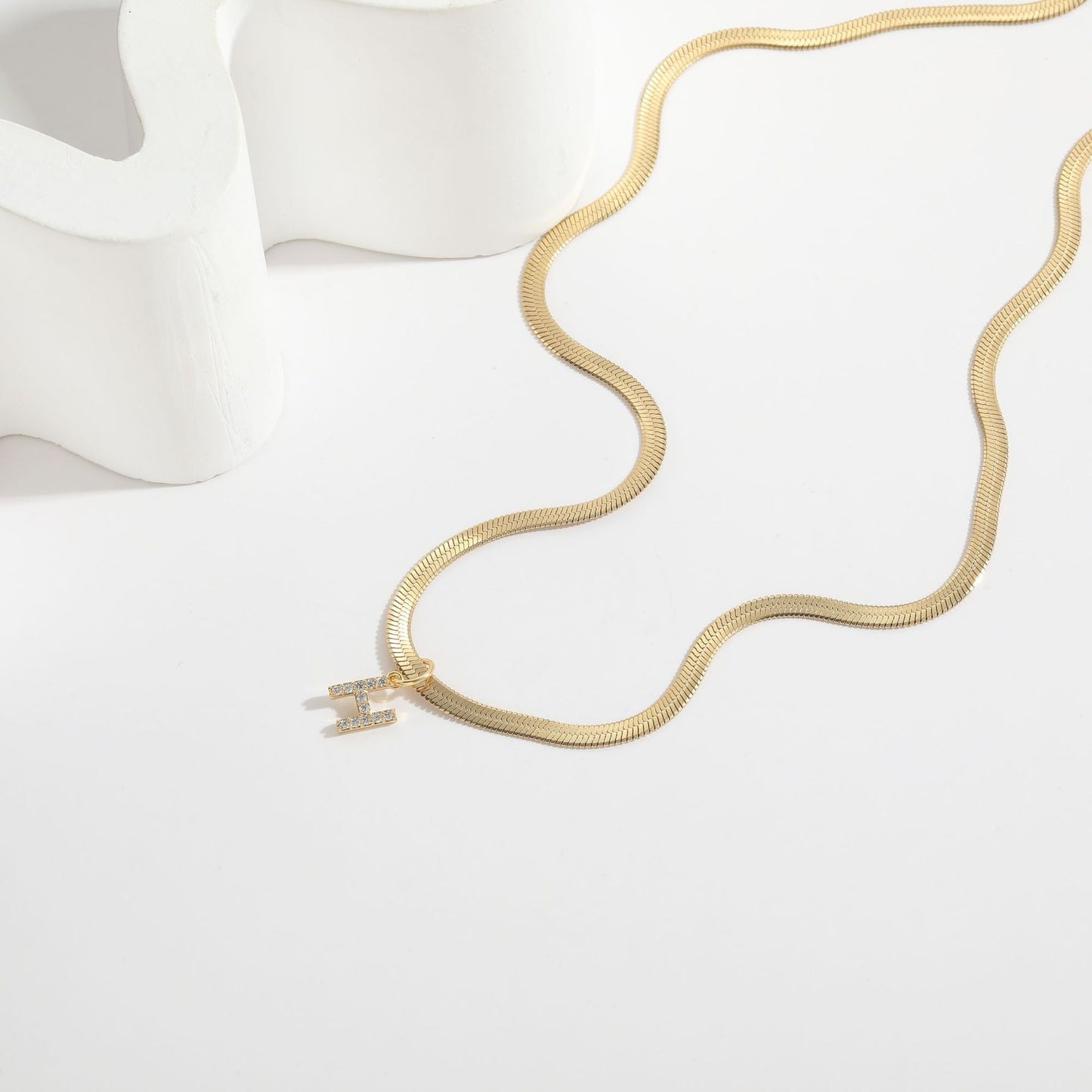 26 Letter Necklace 3Mm Titanium Steel Chain Copper Plated 18K Genuine Gold Jewelry Snake Bone Chain
